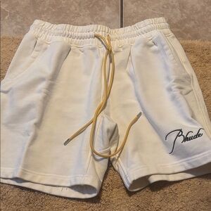 Cream Shorts with Yellow Drawstring